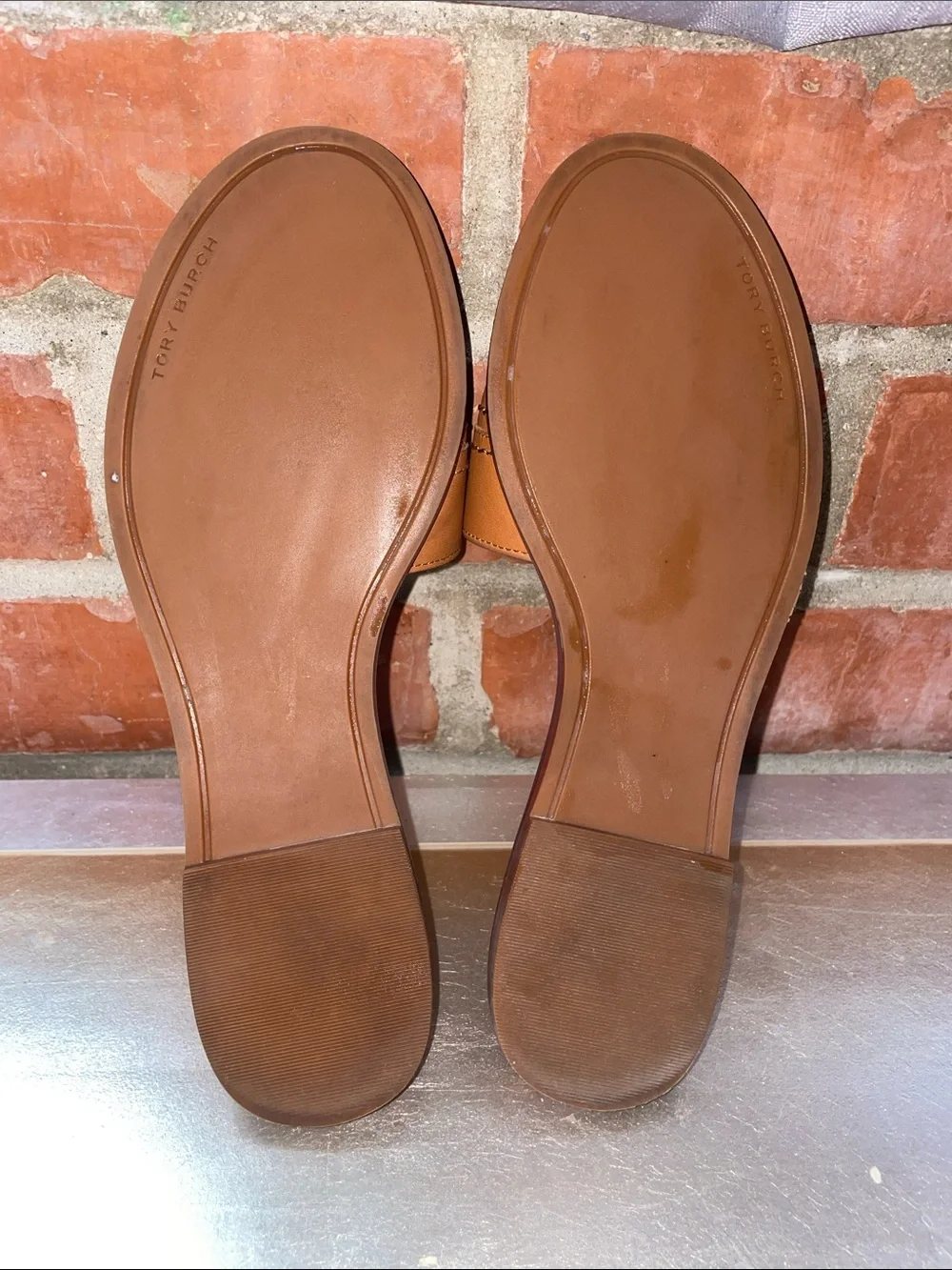 Tory Burch Everly Leather Slide Sandals with Gold Logo 7